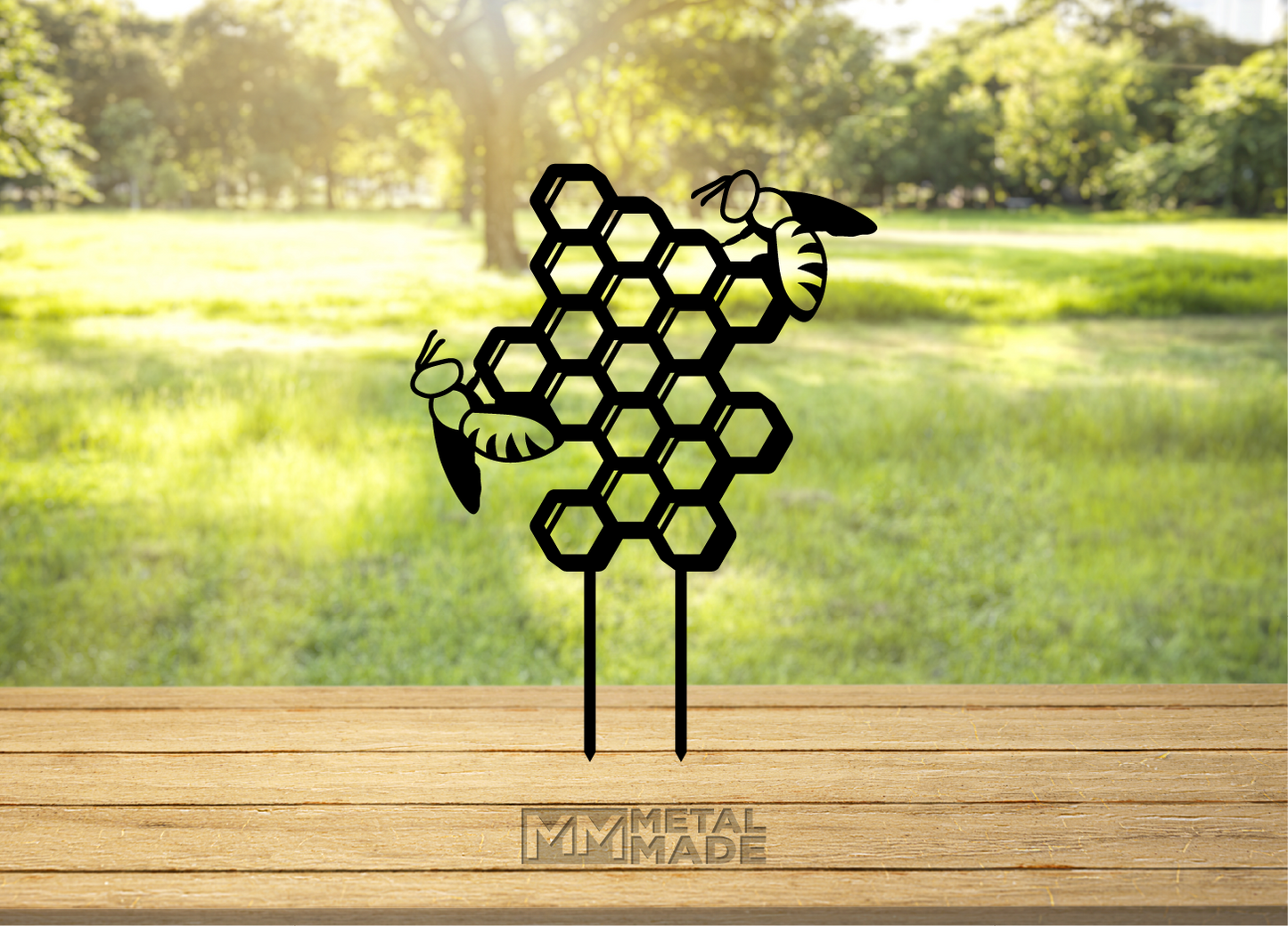 Bee Stake 4